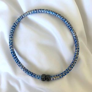 Blue chocker necklace